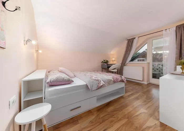 Apartma Summer Garden