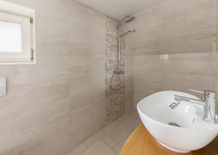 Apartma Summer Garden