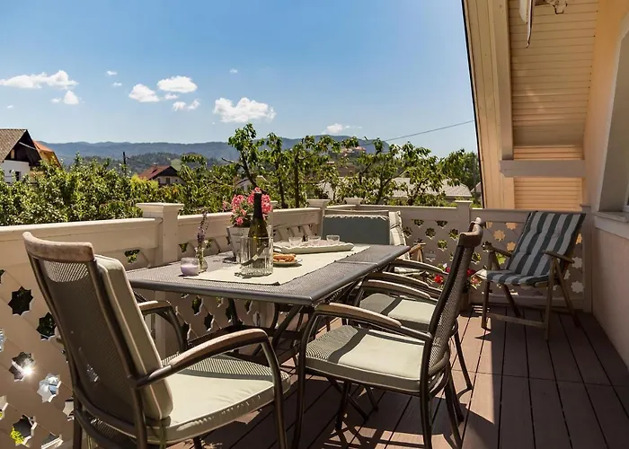 Apartma Summer Garden *