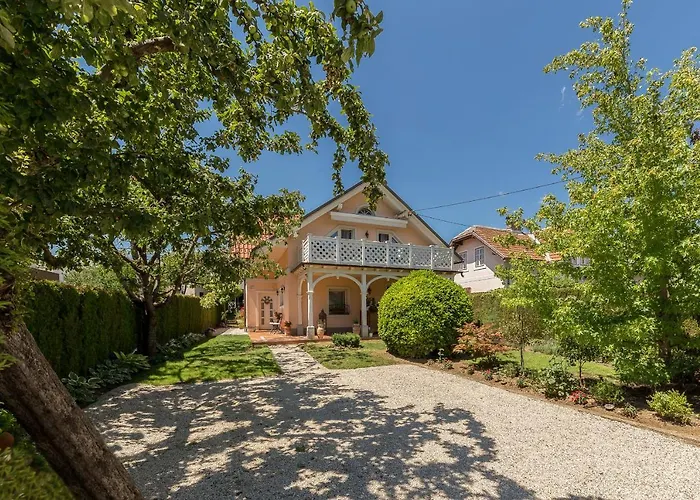 Apartma Summer Garden ブレッド